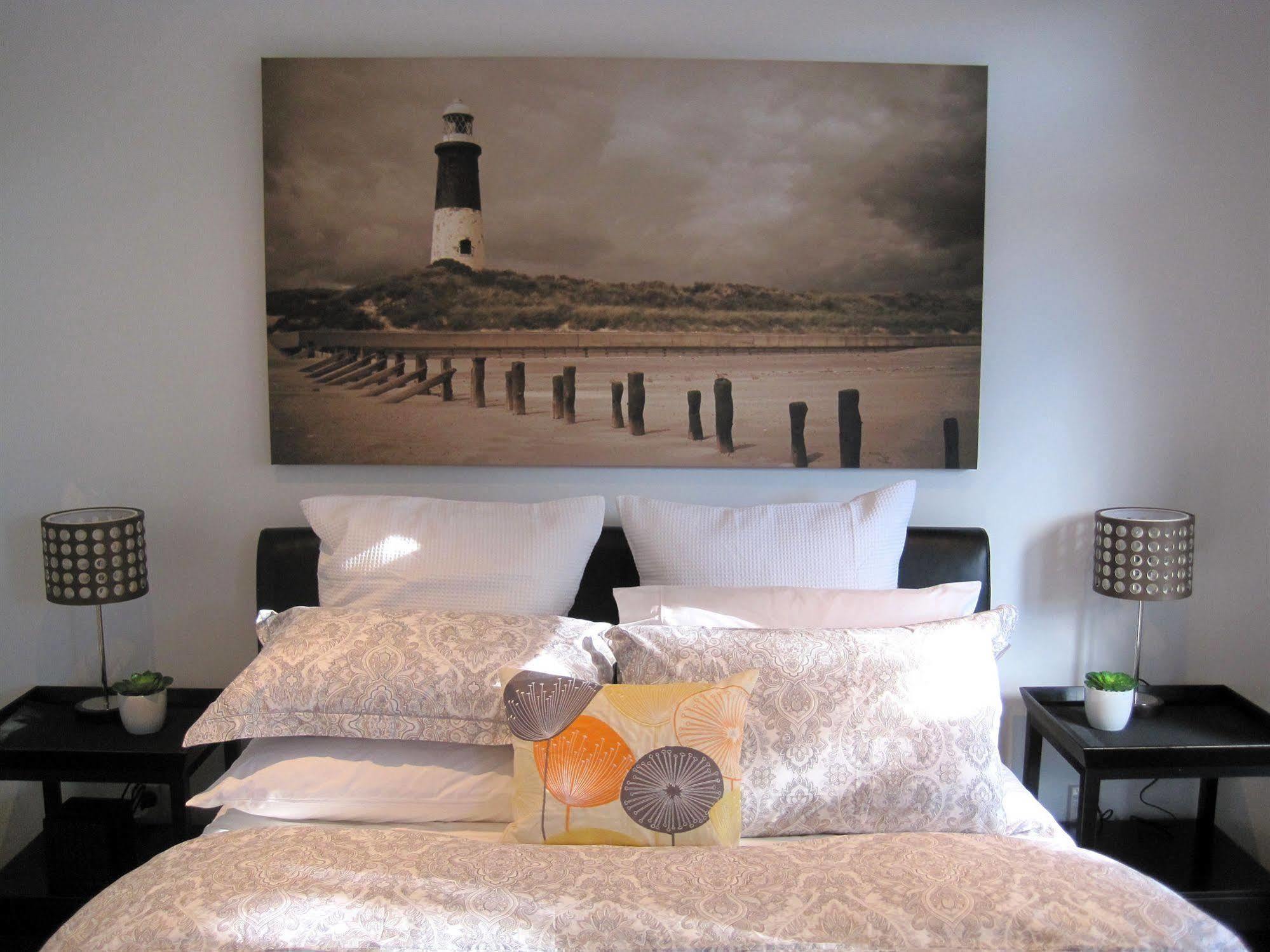 Acorns Wellington Bed And Breakfast Esterno foto
