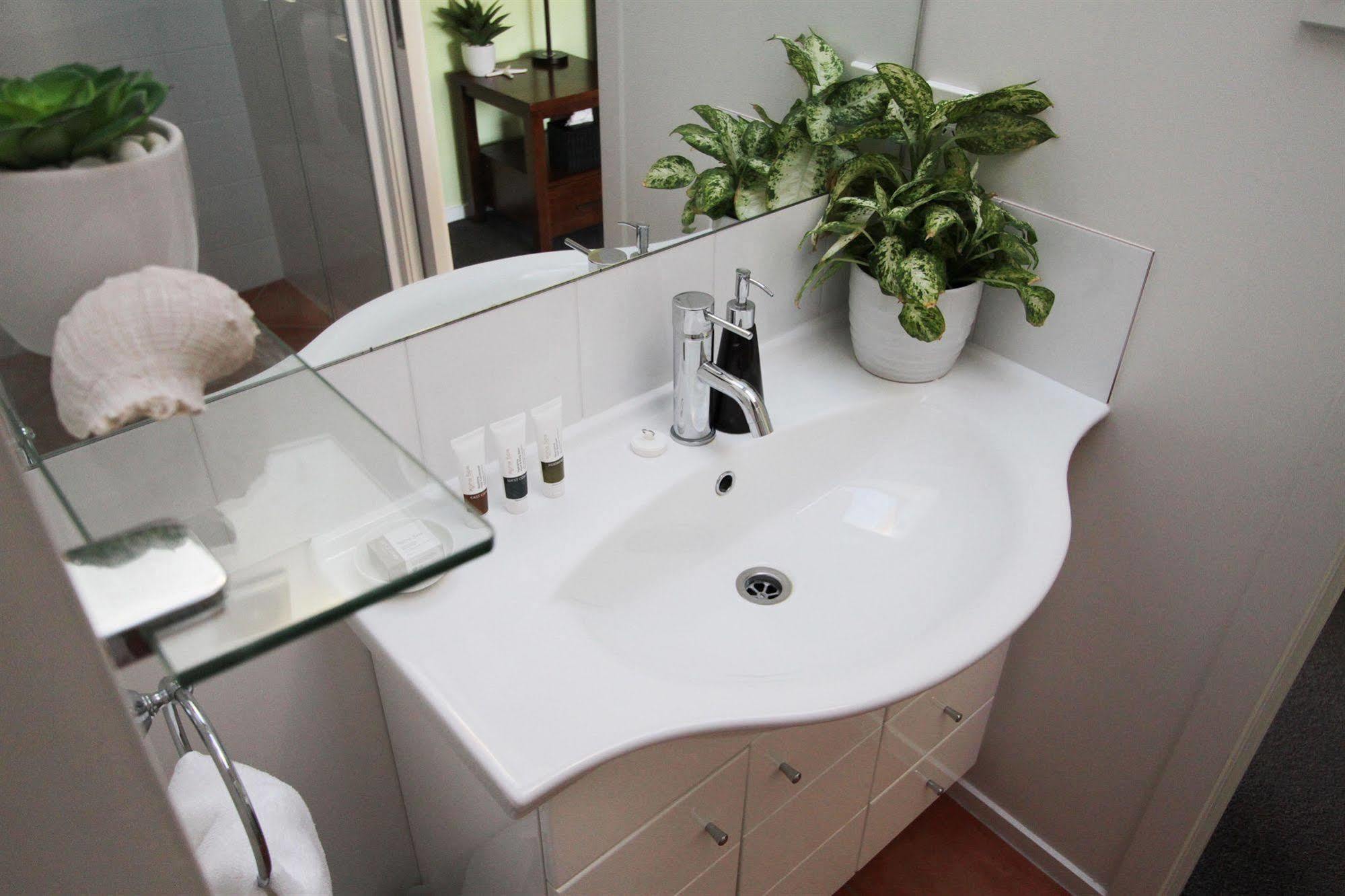 Acorns Wellington Bed And Breakfast Esterno foto