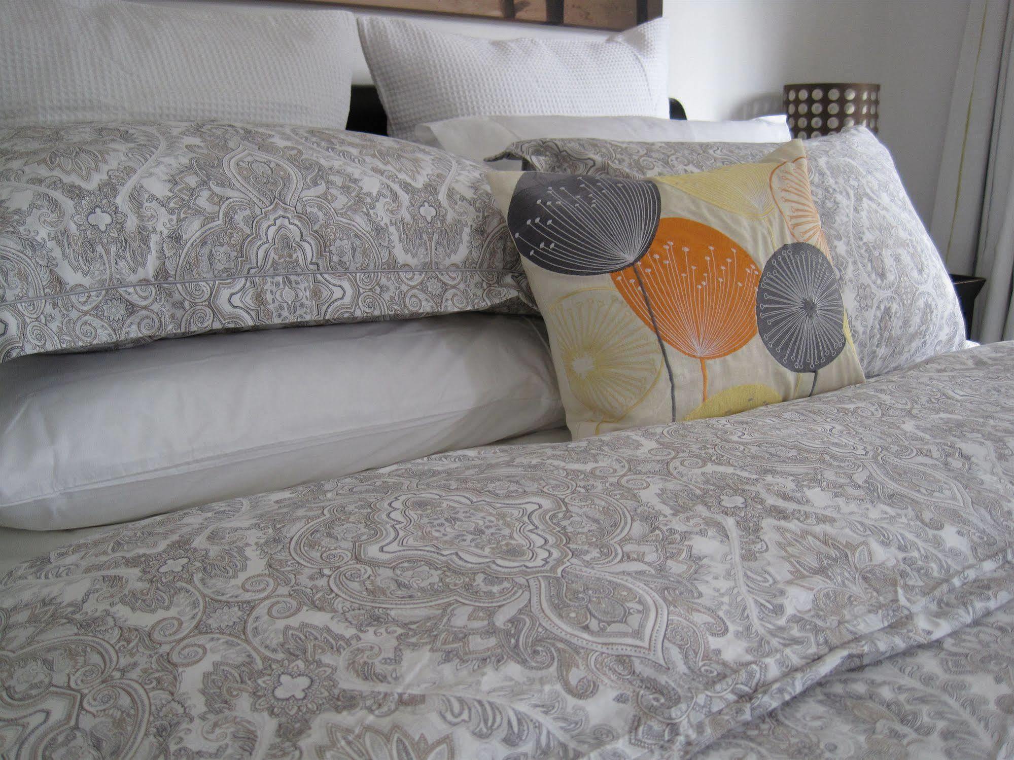 Acorns Wellington Bed And Breakfast Esterno foto